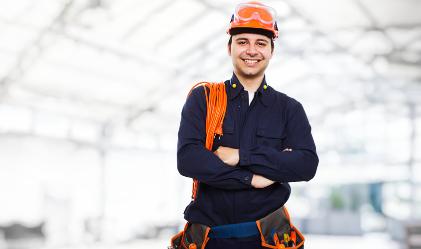 trabajos eléctricos en tensión